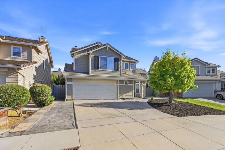 Property Photo: 6237 Ginashell Circle CA 95119