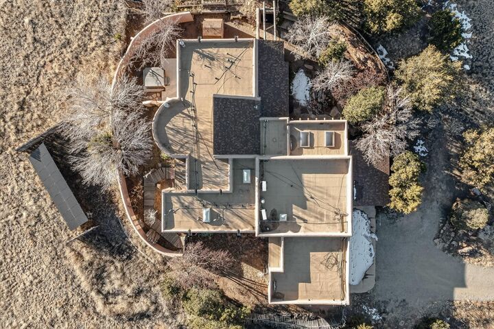 Property Photo: 33 Moya Lp NM 87508