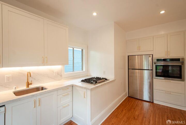 Property Photo: 2208 Ward Street C CA 94705