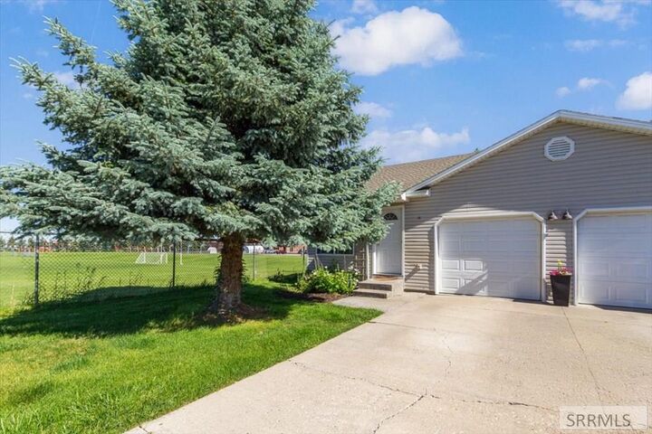 Property Photo:  860 S 5th W 14  ID 83440 