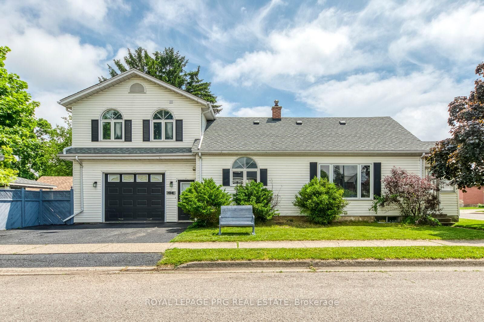Property Photo: 54 Walter Street ON N3S 1N8