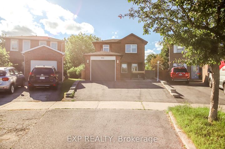 Property Photo: 692 Sultana Square ON L1V 3Y3
