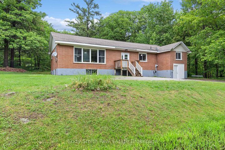 Property Photo: 48 Picnic Island Road ON P0E 1E0