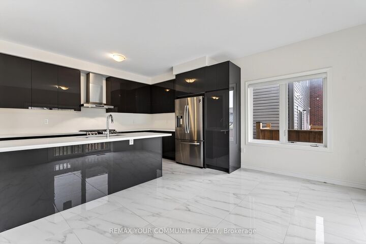 Property Photo: 5 Valleo Street ON L4P 0J8