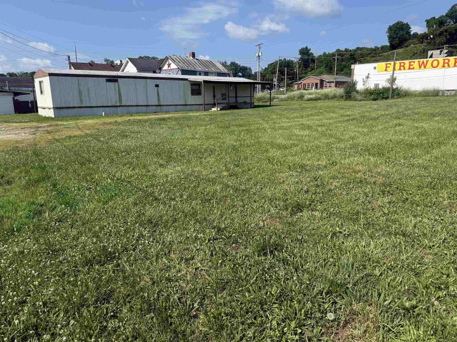 Property Photo: 3505 Railroad Street KY 41129