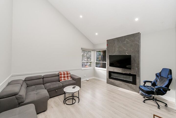 Property Photo: 8330 Sheaves Road BC V4C 3X1