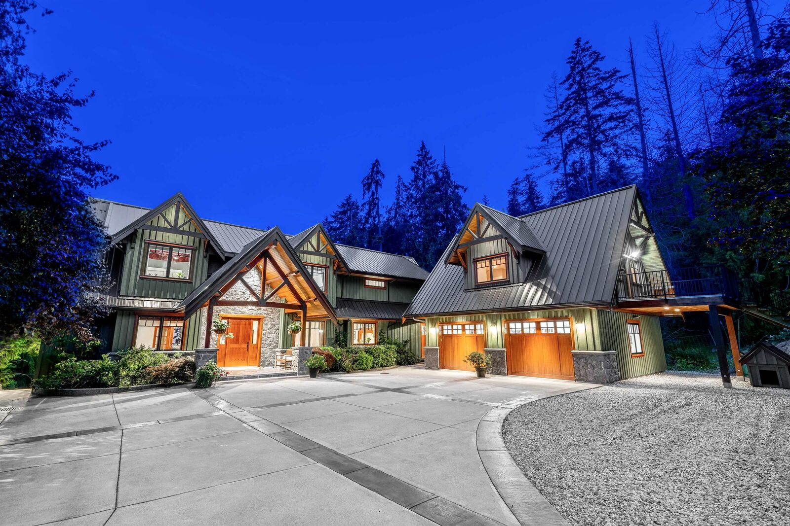 Property Photo: 949 Arbutus Bay Lane BC V0N 1G2