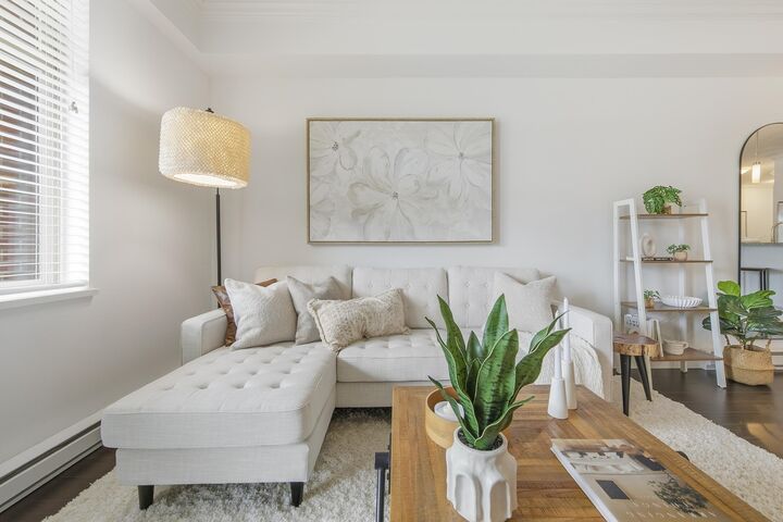 Property Photo:  2632 Pauline Street 216  BC V2S 0C9 