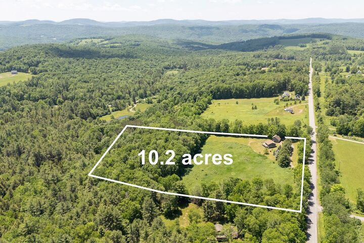 Property Photo: 2654 Teedlebrook Road NY 12093
