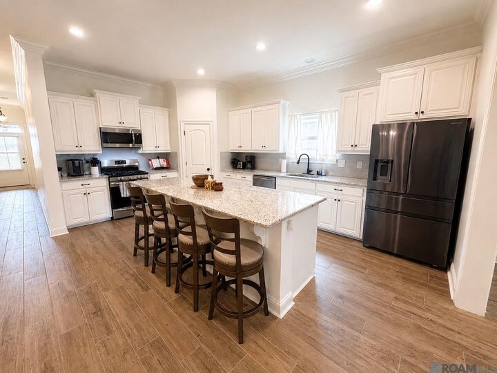 Property Photo:  1042 Elliston Dr  LA 70737 