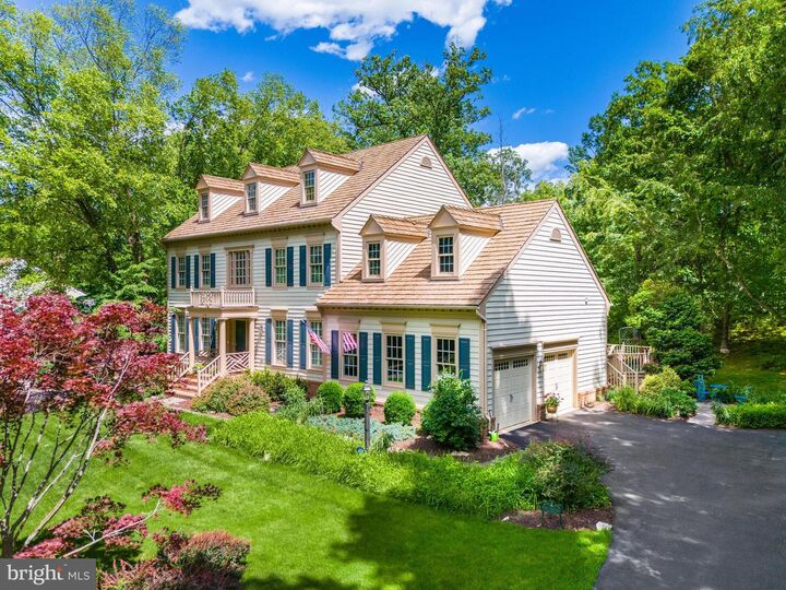 Property Photo: 1195 Hawling Place SW VA 20175