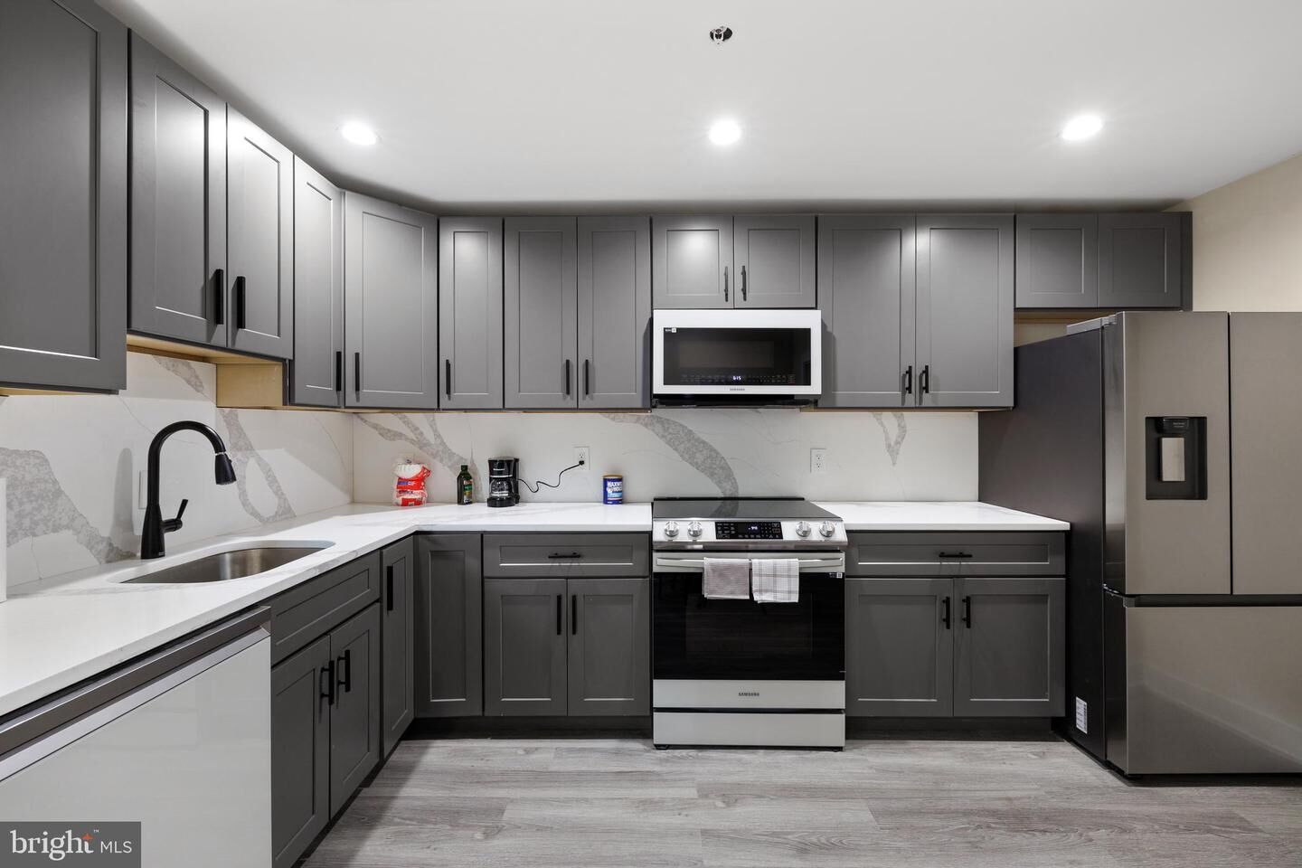 Property Photo: 3517 14th Street NW B01 DC 20010