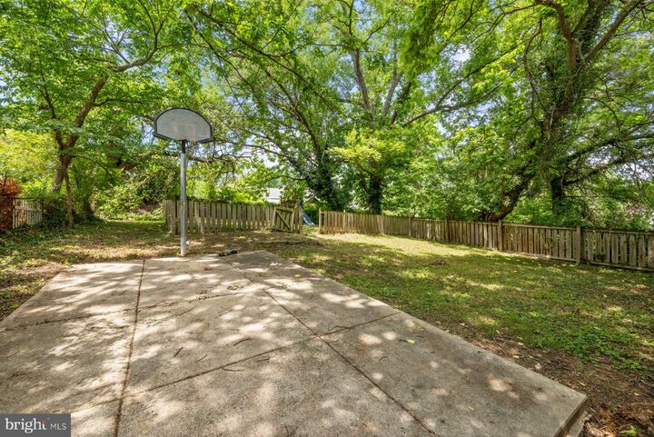 Property Photo:  4108 33rd Street  MD 20712 
