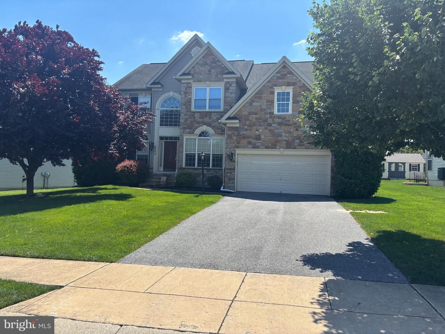 Property Photo:  2542 Brownstone Court  PA 17315 
