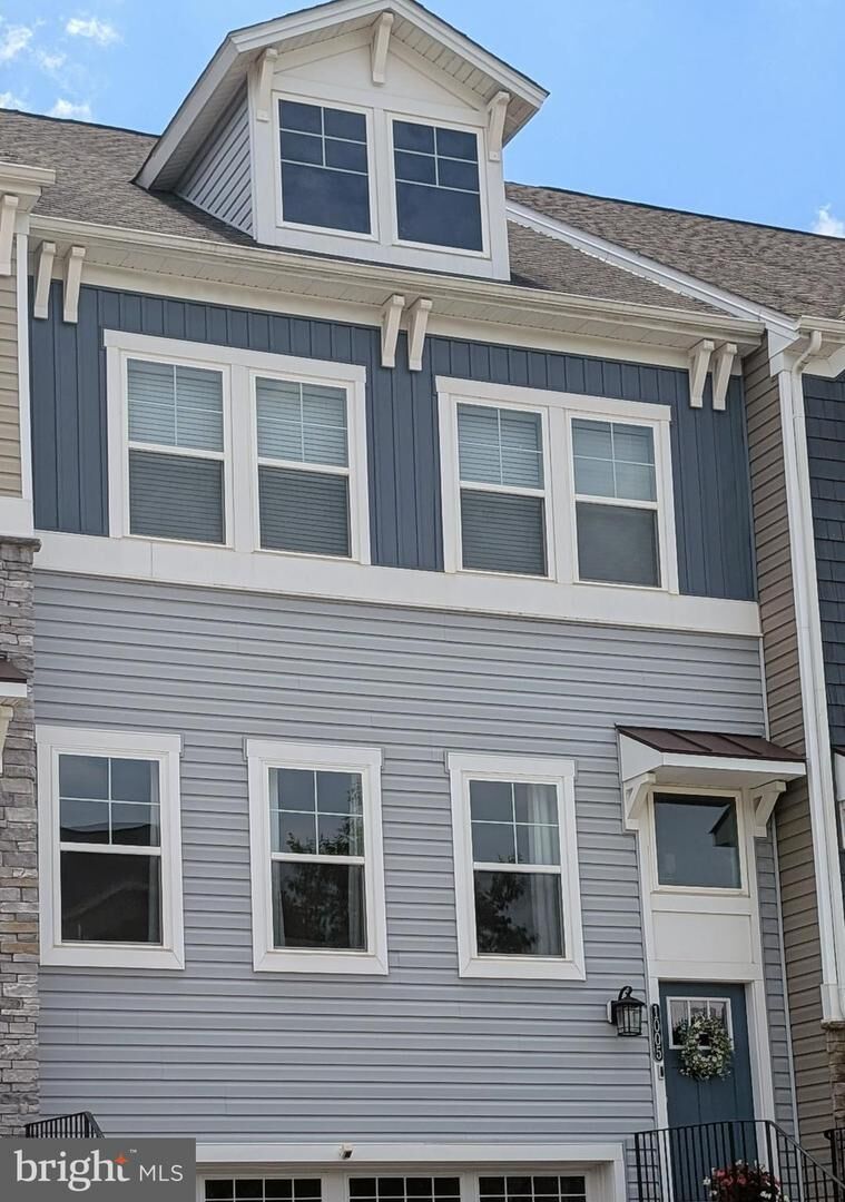 Property Photo: 1005 Edenberry Way MD 21060