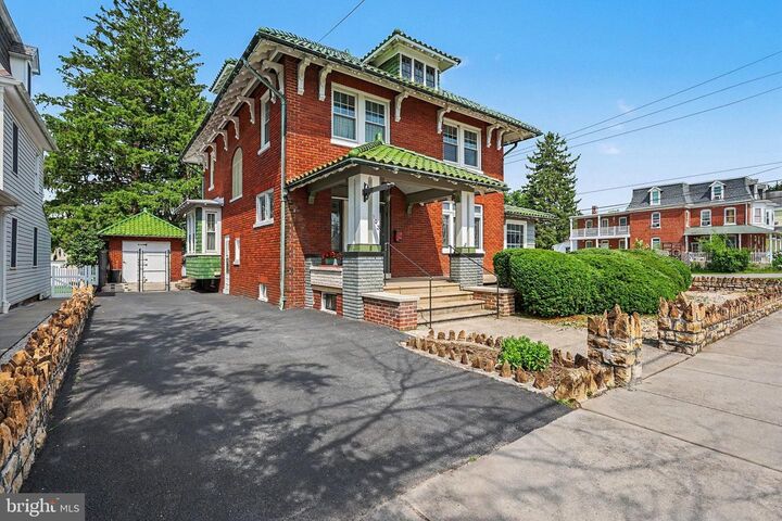 Property Photo: 103 S Main Street PA 17315