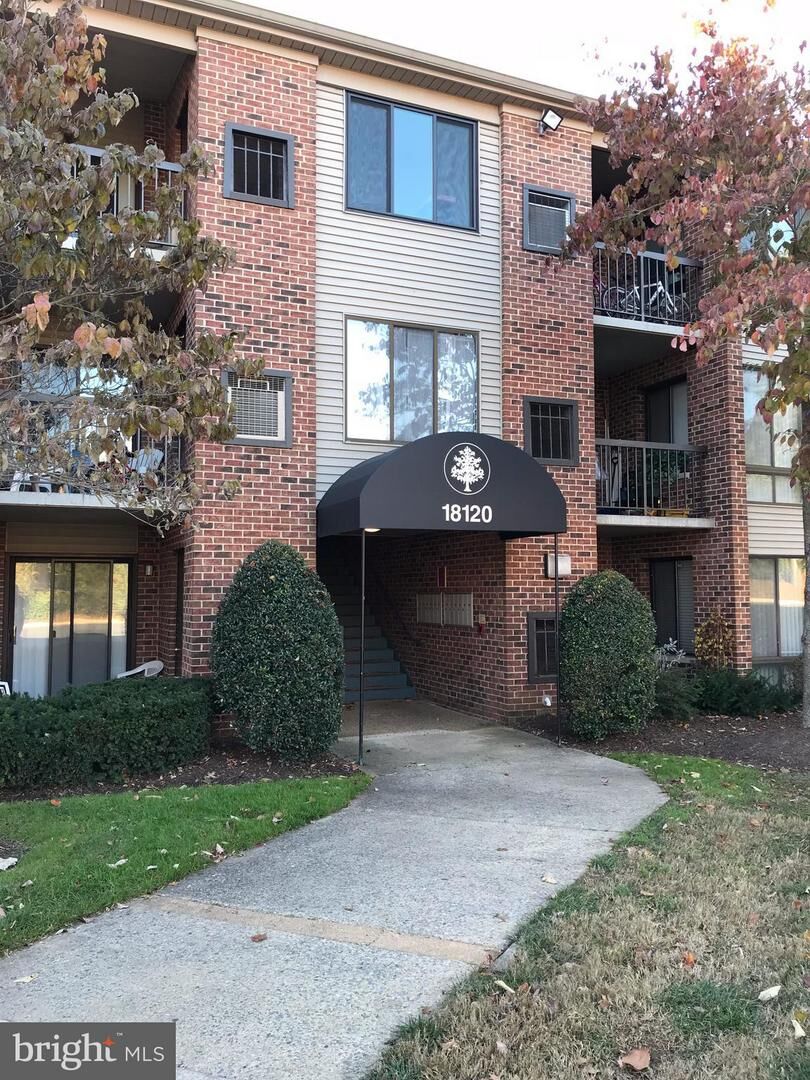 Property Photo:  18120 Chalet Drive 11-203  MD 20874 