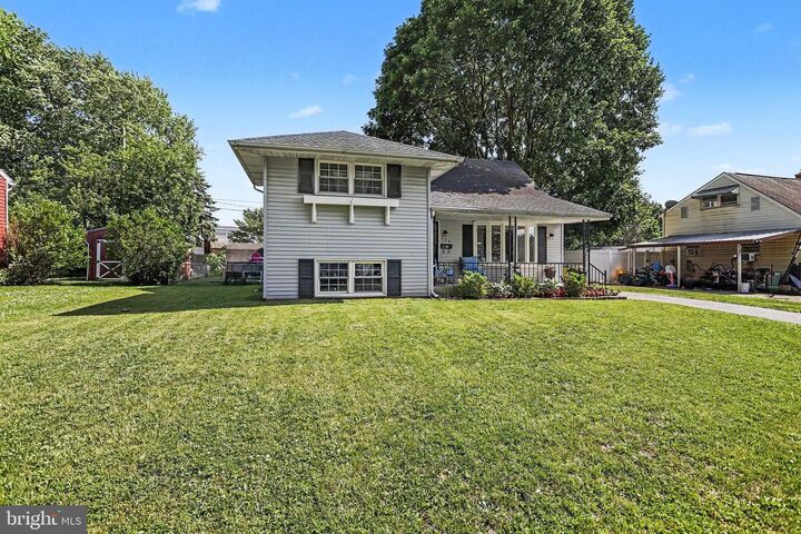 Property Photo:  756 Fireside Road  PA 17404 