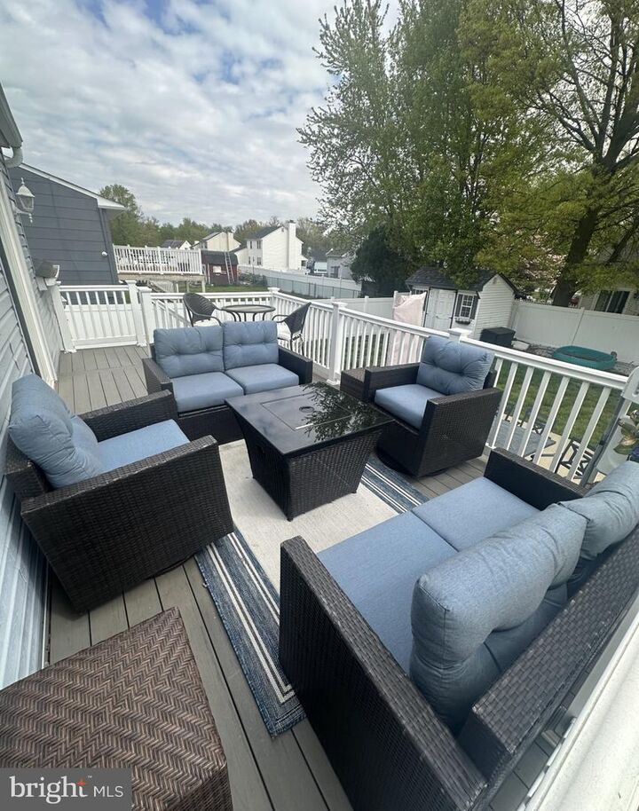 Property Photo:  16 Peachtree Lane  NJ 08016 