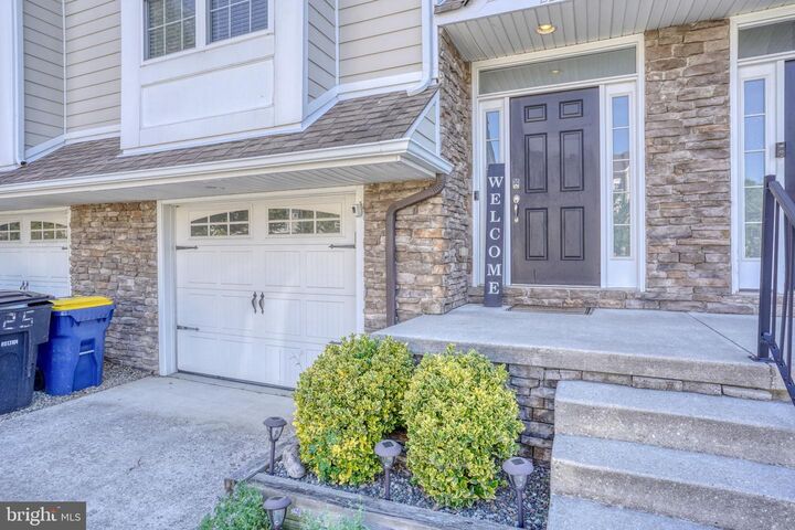 Property Photo: 225 Thornton Street DE 19901