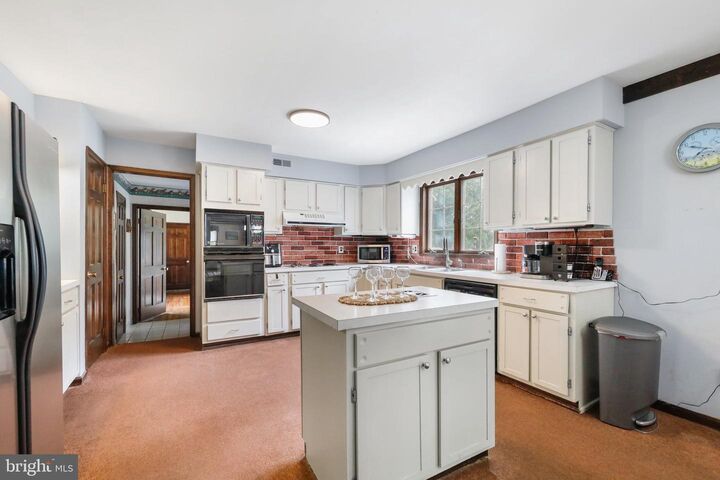 Property Photo: 95 Fostertown Road NJ 08048