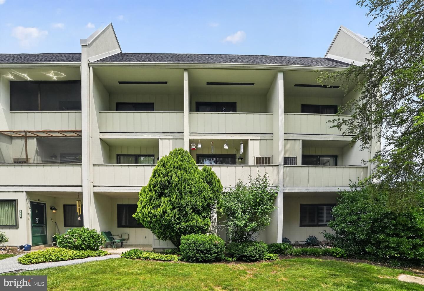 Property Photo: 364 Summit House 364 PA 19382