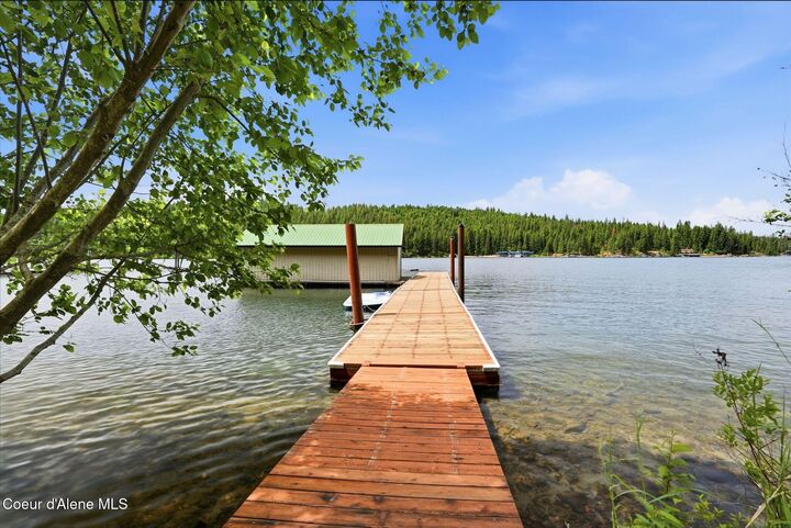 Property Photo: 3337 S Lands End Rd ID 83814