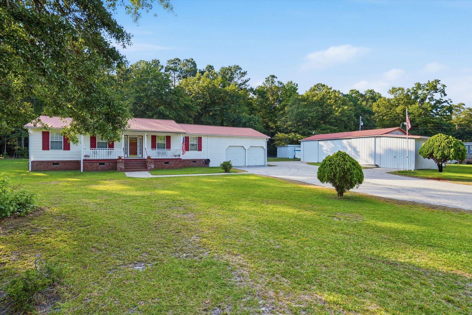 Property Photo:  690 Lannie Lane  SC 29461 