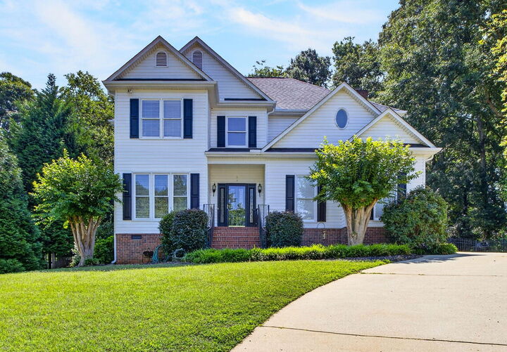 Property Photo: 5 Huntsman Court SC 29680