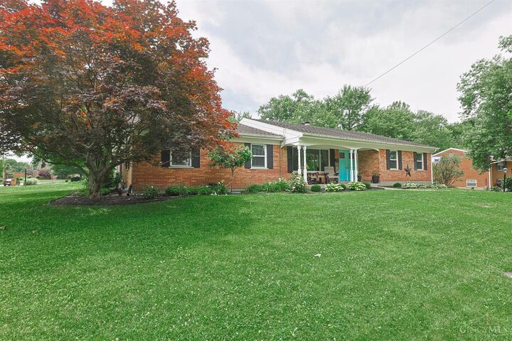 Property Photo:  701 Ashford Court  OH 45231 