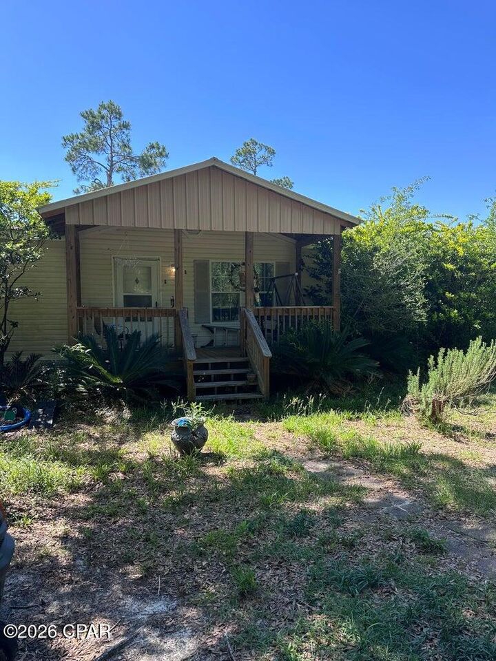 Property Photo:  1015 NW Barksdale Lane  FL 32438 
