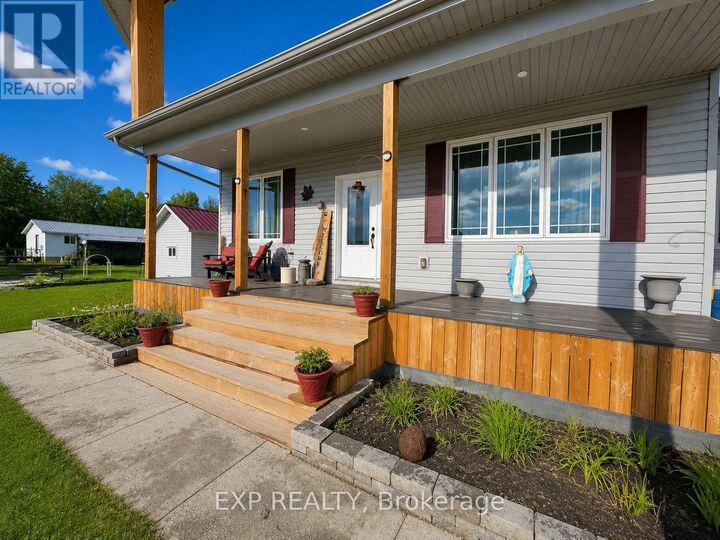 Property Photo: 4399 Markell Road ON K0E 1C0