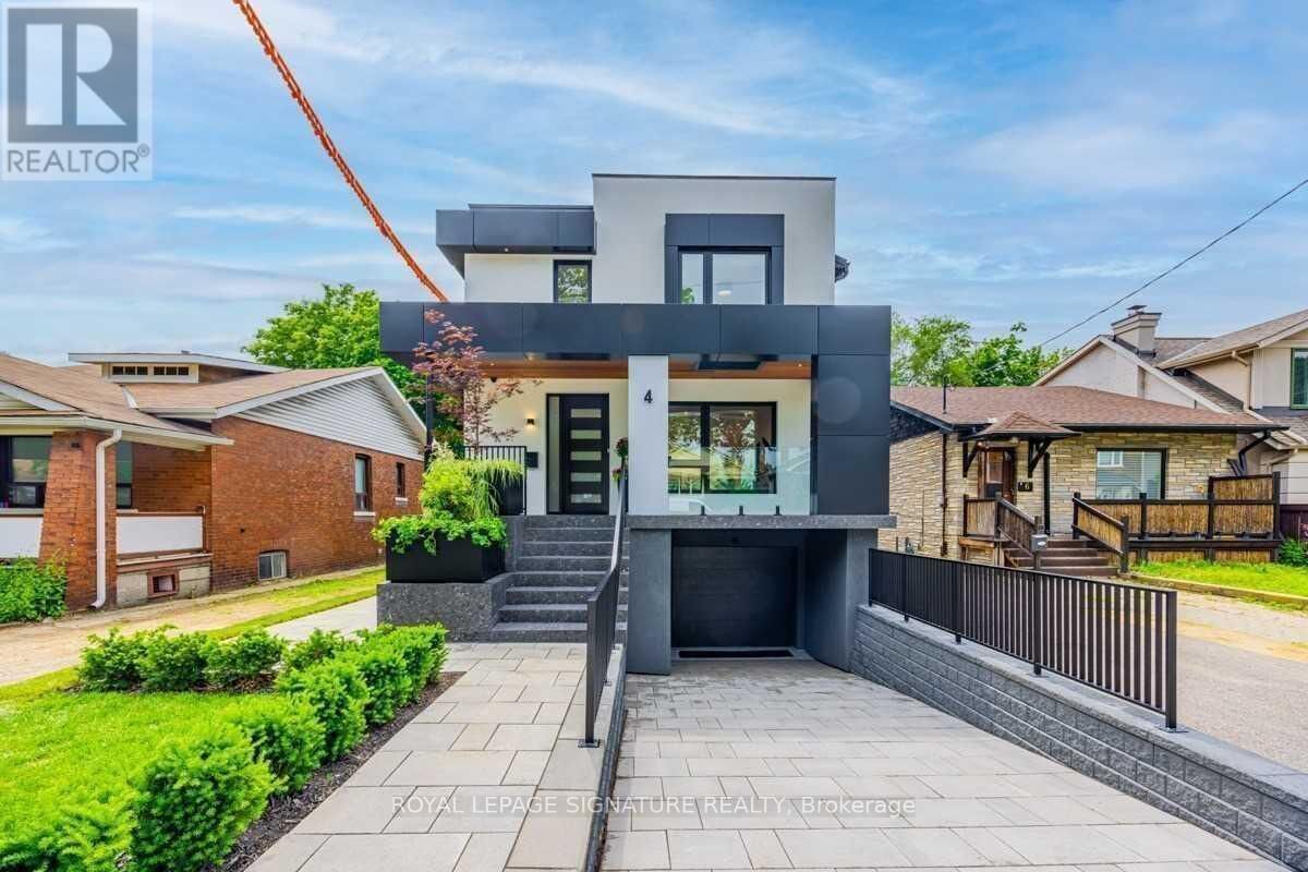 Property Photo:  4 Stanhope Avenue  ON M4K 3N5 