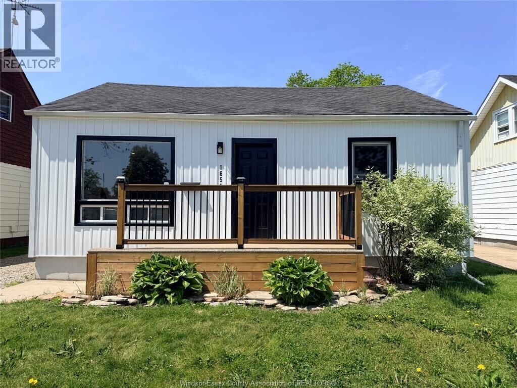 Property Photo:  1651 Aubin Road  ON N8Y 4G3 