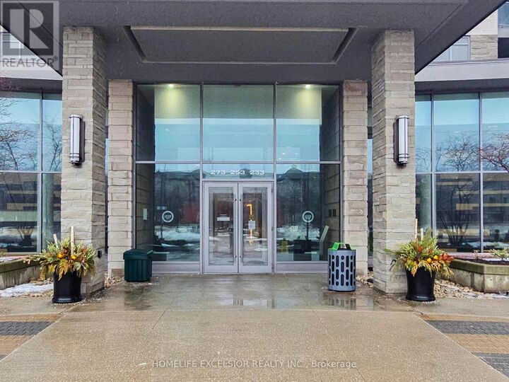 Property Photo: 273 South Park Road 1018 ON L3T 0B5