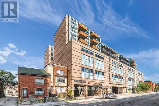 Property Photo:  156 Portland Street 417  ON M5V 0G1 