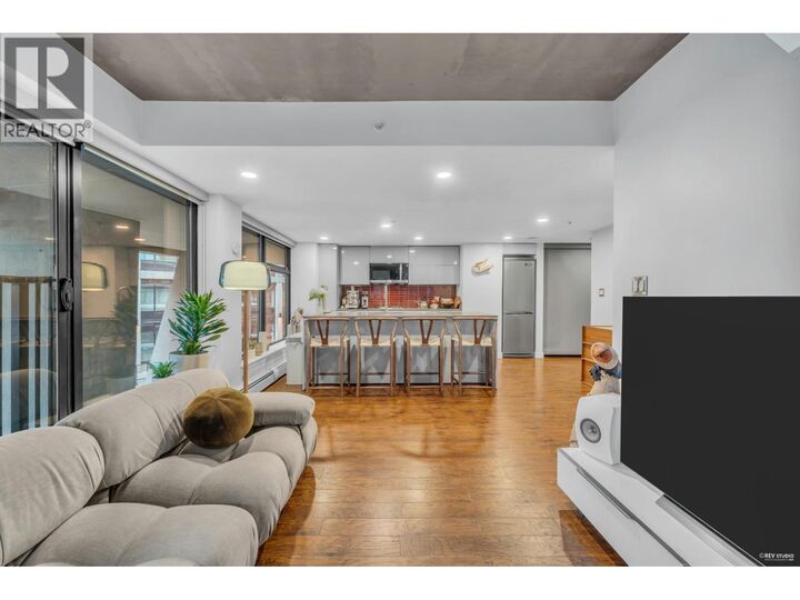 Property Photo:  128 West Cordova Street 605  BC V6B 0E6 