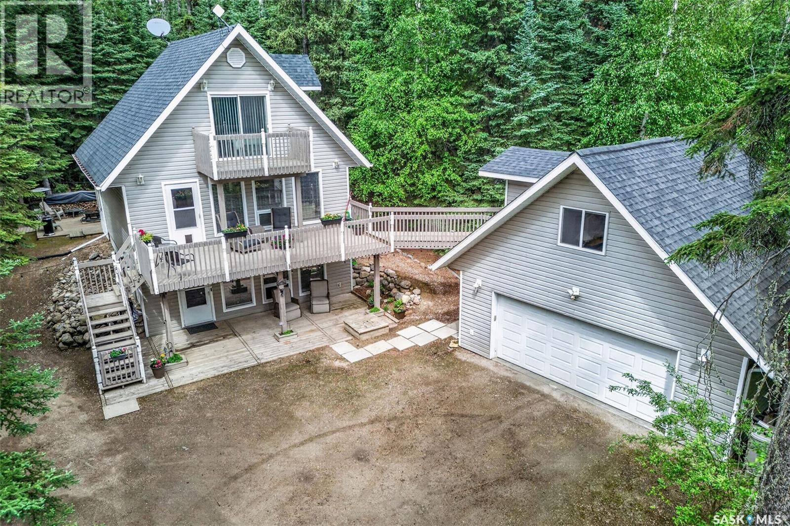 Property Photo:  603 Marine Drive  SK S0J 0N0 