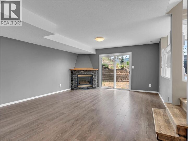 Property Photo: 1357 Peachcliff Place BC V0H 1R1