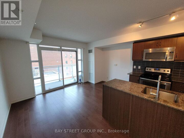 Property Photo: 10 Willison Square 506 ON M5T 0A8