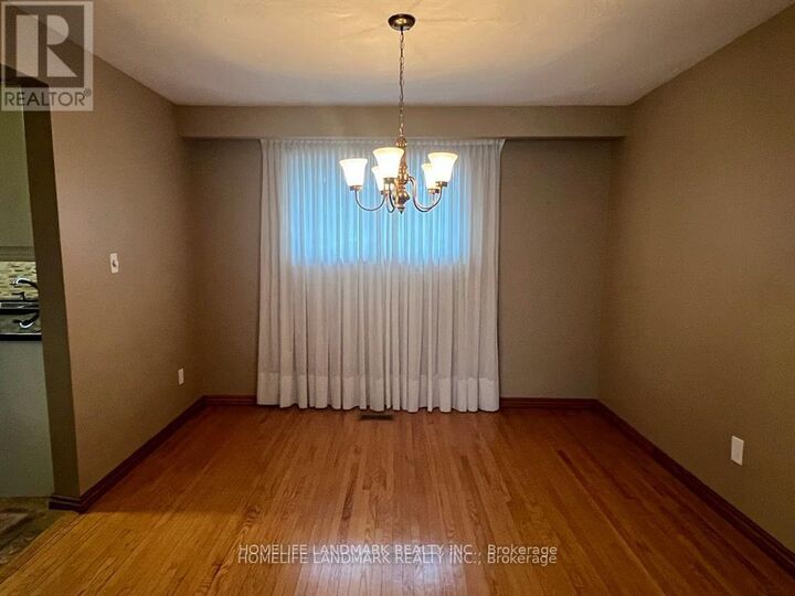 Property Photo:  12 Pratt Circle  ON L3R 1Y2 