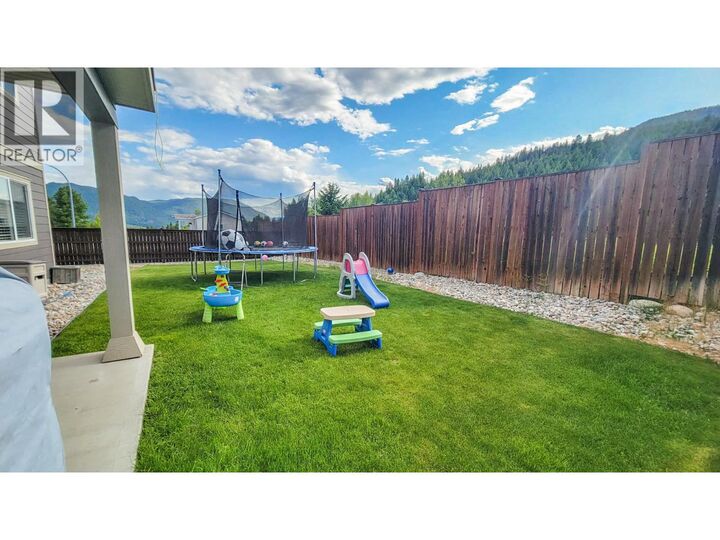 Property Photo: 4208 16th Avenue BC V1N 4X7