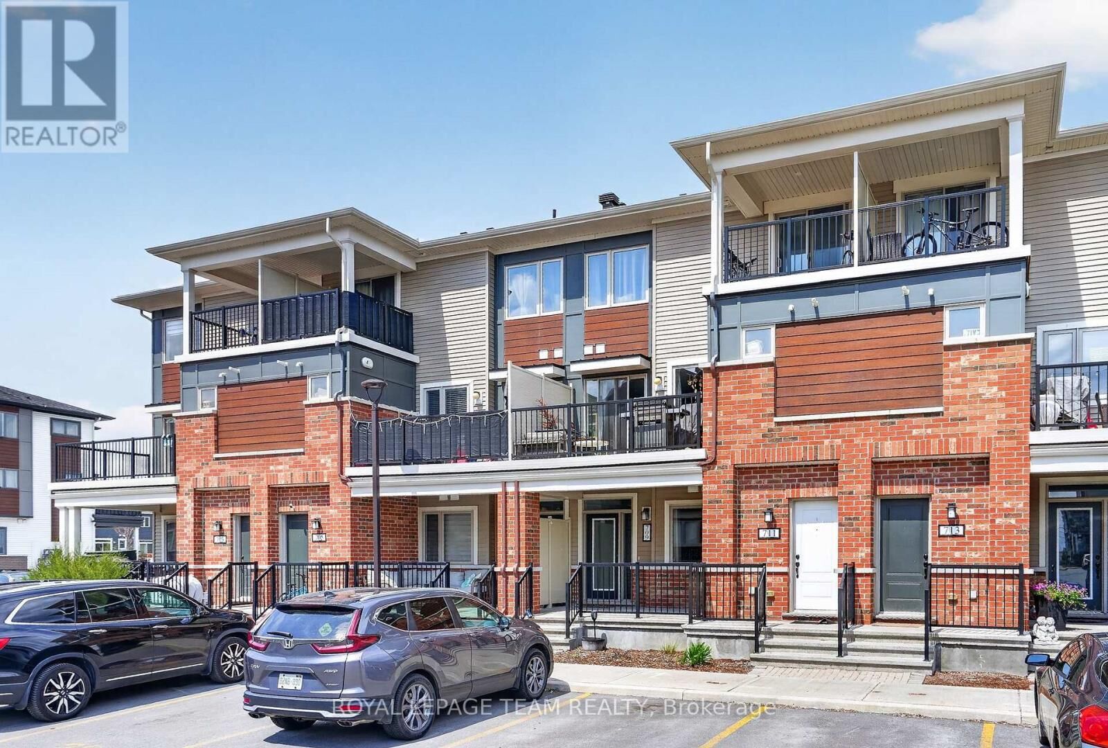 Property Photo:  709 Nautilus Private 171  ON K2V 0S5 
