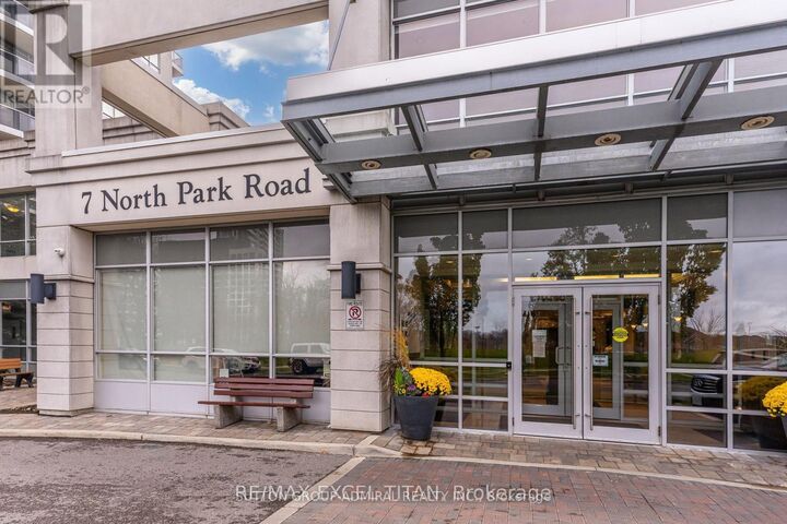 Property Photo: 7 North Park Road 908 ON L4J 0C9