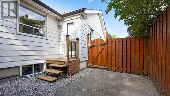 Property Photo:  128 Admiral Road Bsmt  ON L1S 2P1 