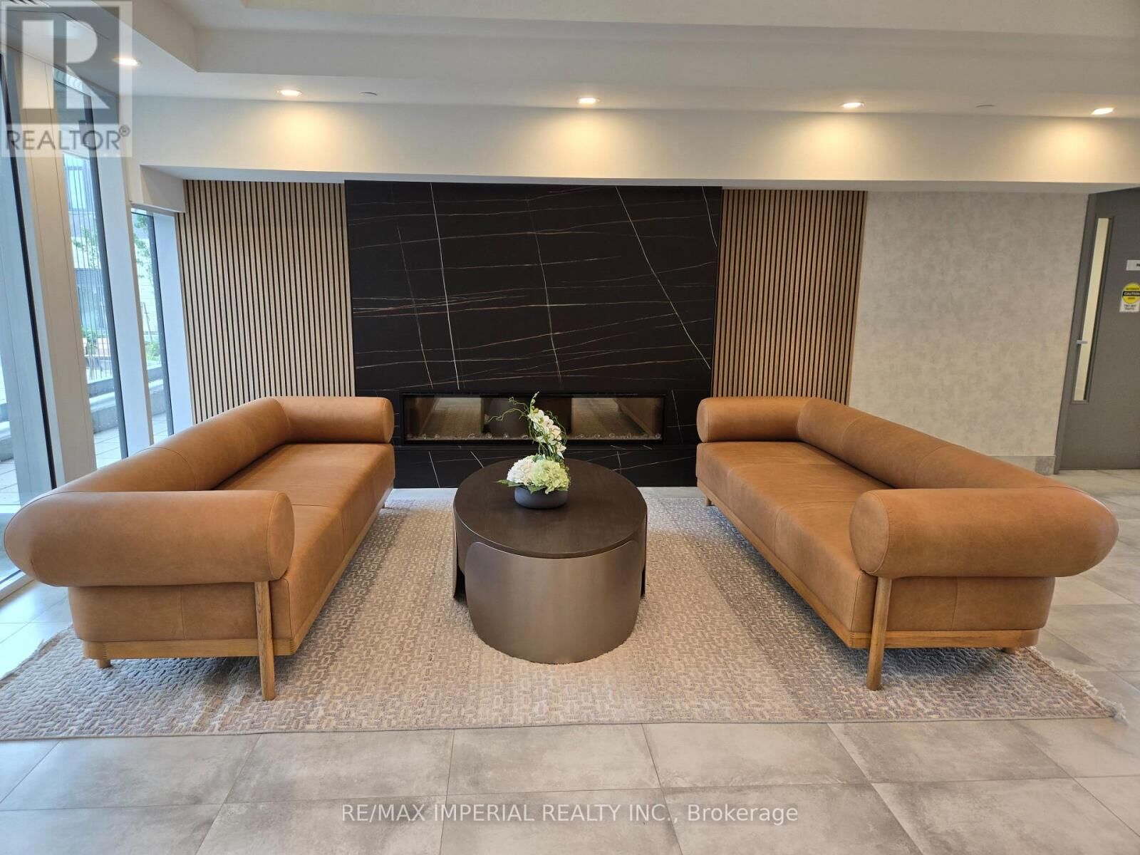 Property Photo:  715 Davis Drive B1201  ON L3Y 0J2 