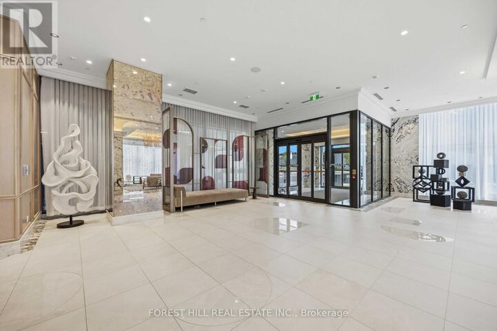 Property Photo:  10 Inn On The Park Drive Ph3  ON M3C 0P9 