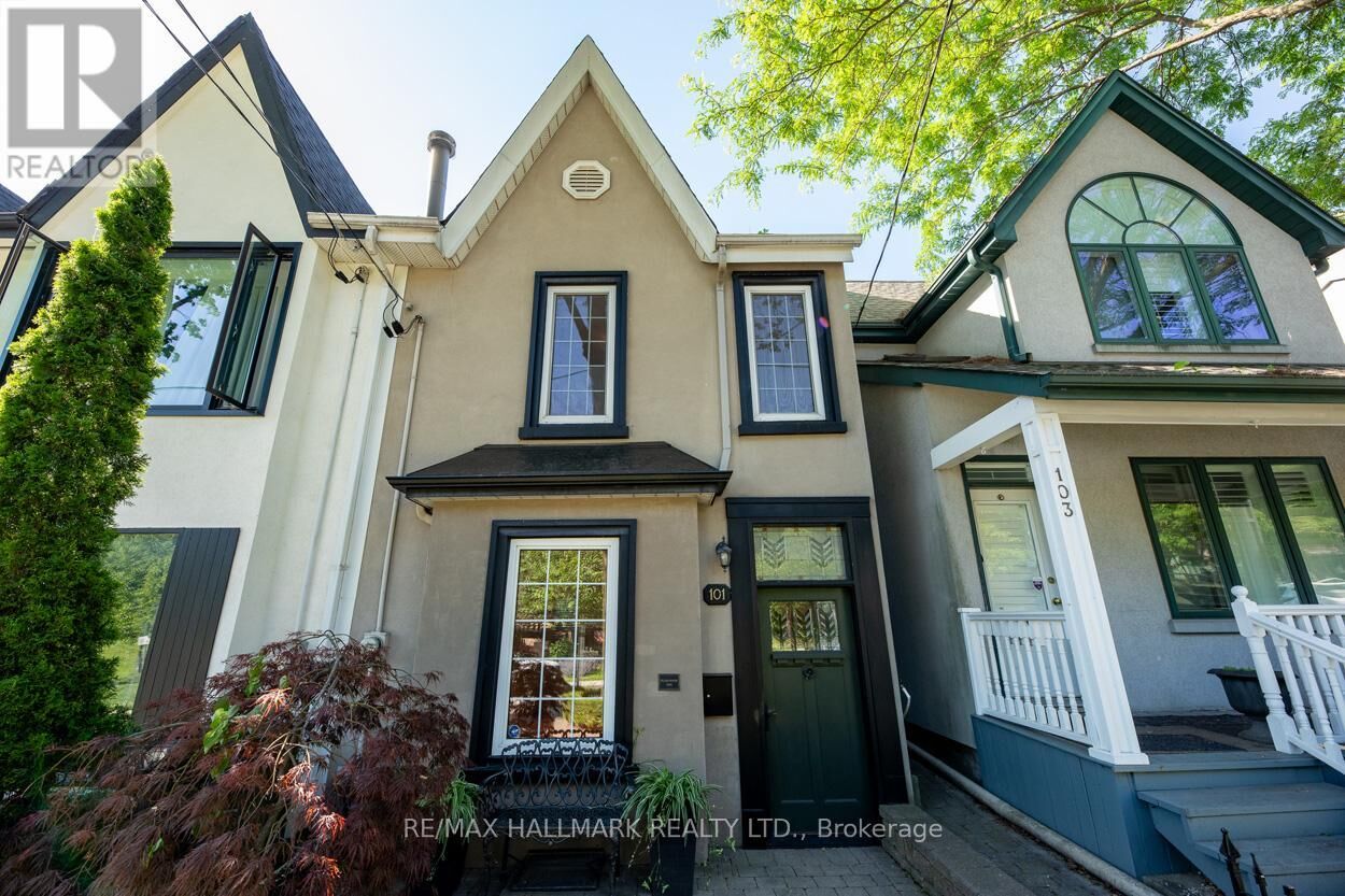 Property Photo:  101 Pears Avenue  ON M5R 1S9 