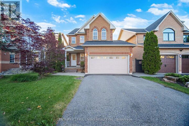 Property Photo:  18 Nantucket Drive  ON L4E 3V1 