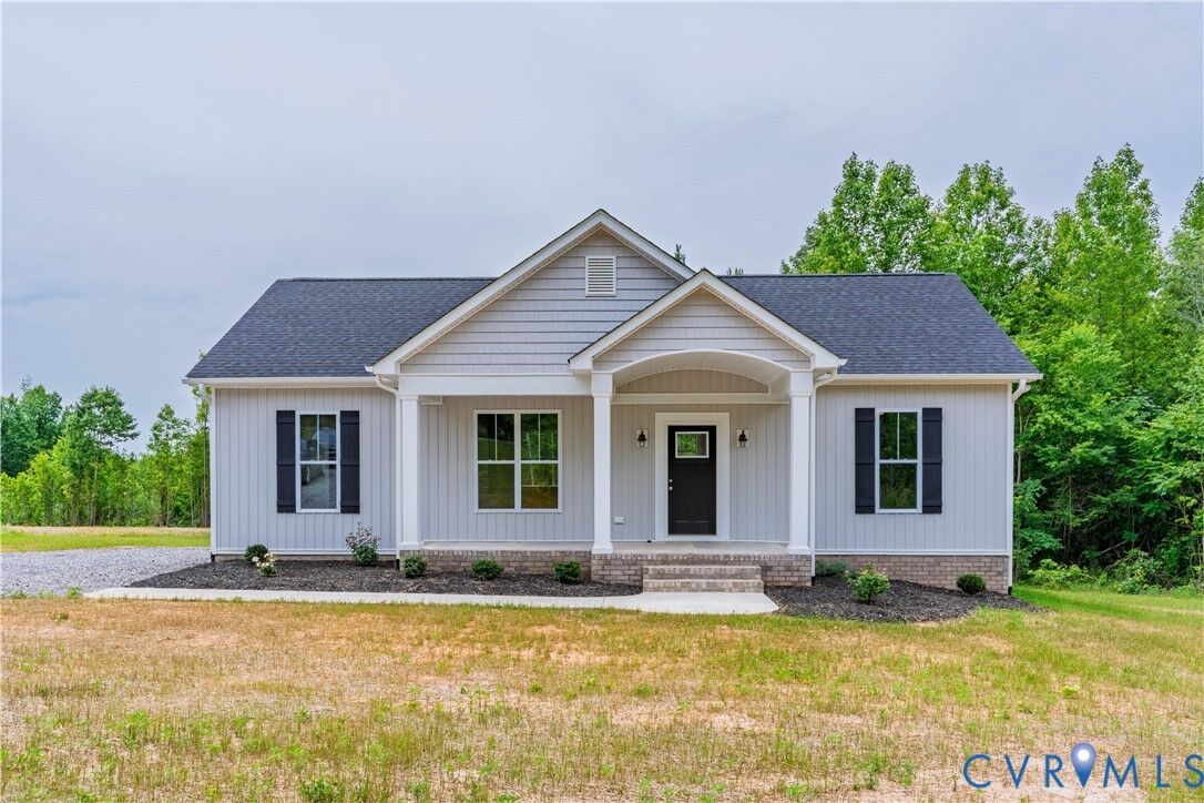 Property Photo:  5712 Darlington Heights Road  VA 23901 